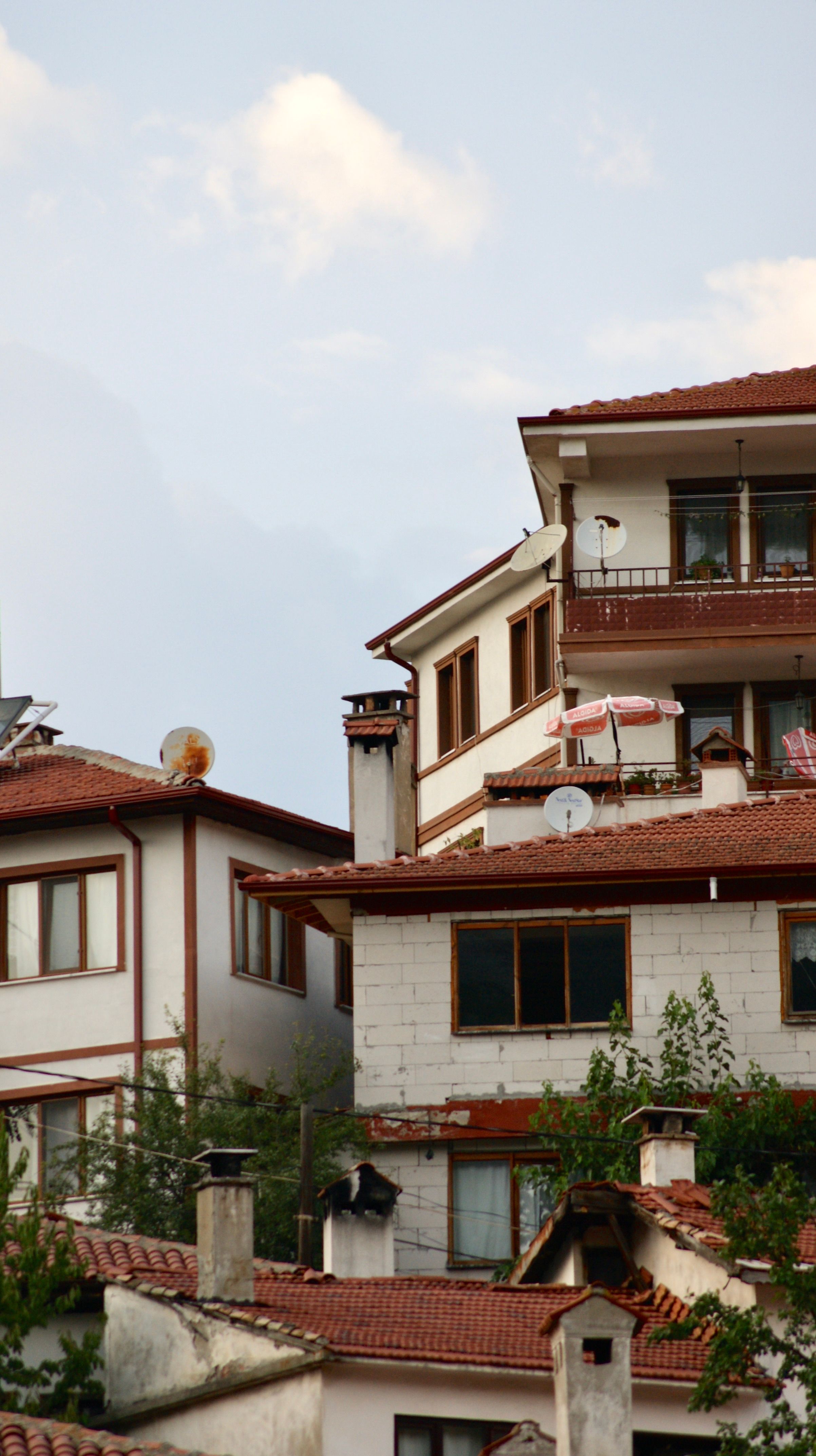 DECK house